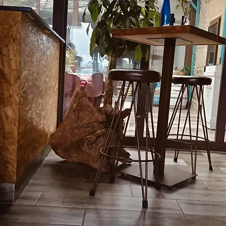 Olivo De Reis Konukevi